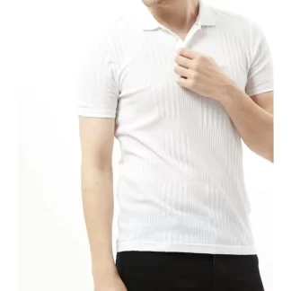 Белая мужская футболка с воротником поло с рисунком