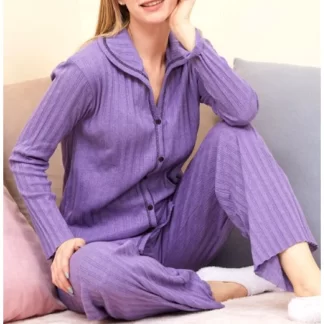 Фиолетовый пижамный комплект с рубашечным воротником, женский.