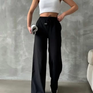 Siyah Beli Lastikli Rahat Kesim Pantolon, Kadın