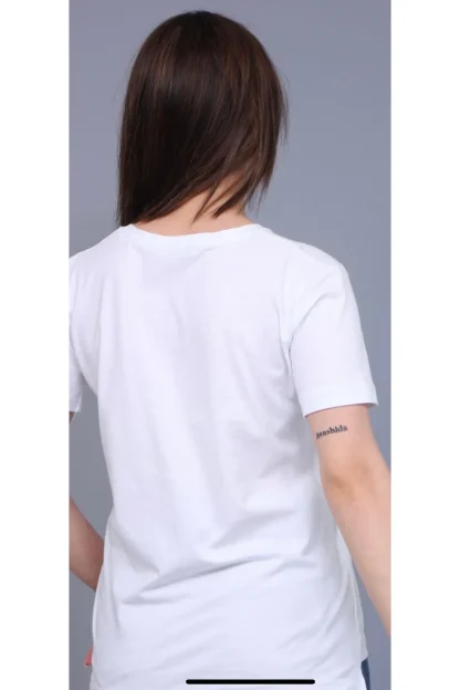 Летняя белая футболка 5